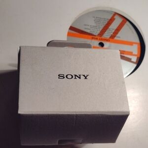 Sony Bluetooth Wireless earbuds wf-c500 NWOT